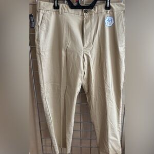 NWT Van Heusen Khaki Pants 29”W 36”L Max Flex Waistband Air Temperature Adaptive